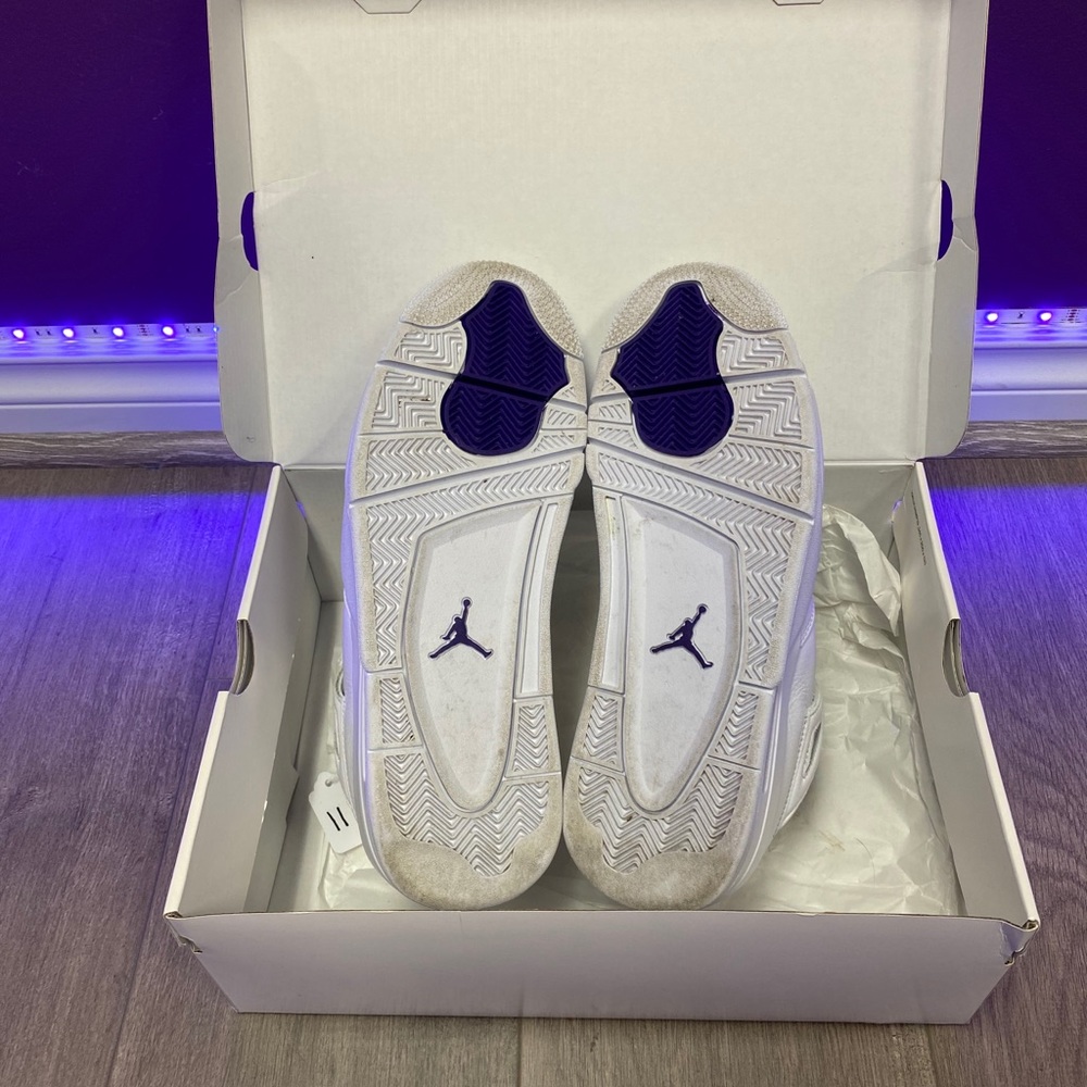 Jordan 4 Retro “Purple Metallic” - Picture 3 of 3